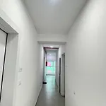 Ak *