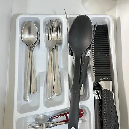 Ak Apartment *