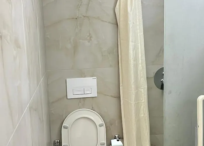 Ak Appartamento Tirana